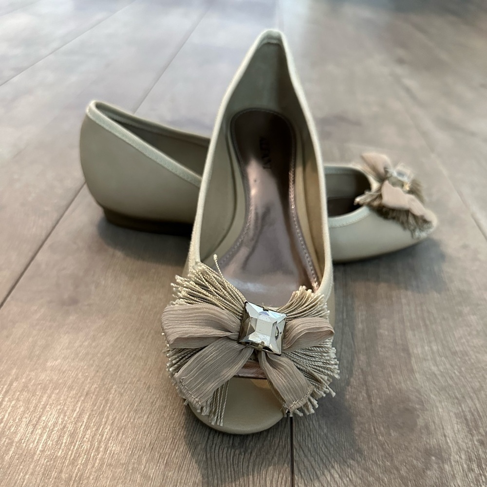 Alfani Samantha Peep Toe Ballet Flats Fringe and Swarovski Crystals on toe sz 7
